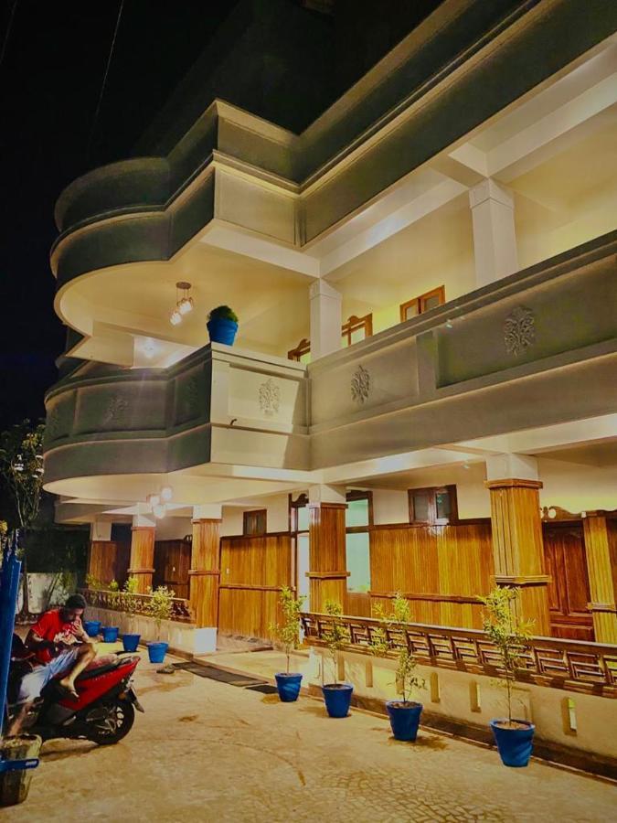 Hellovarkala Beach Resort 外观 照片