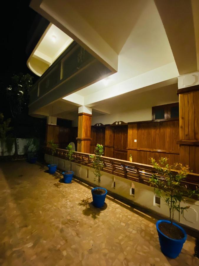 Hellovarkala Beach Resort 外观 照片