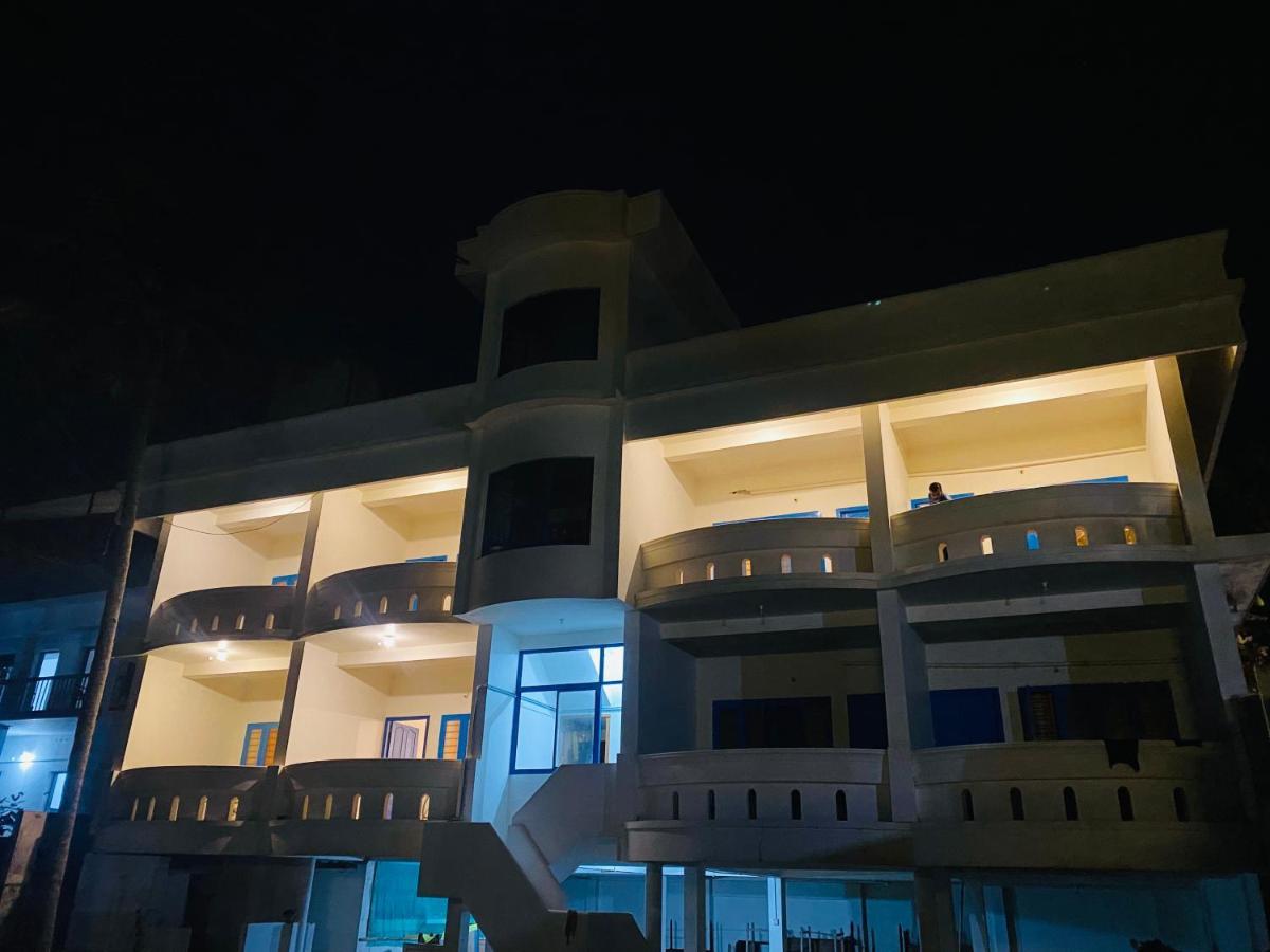 Hellovarkala Beach Resort 外观 照片