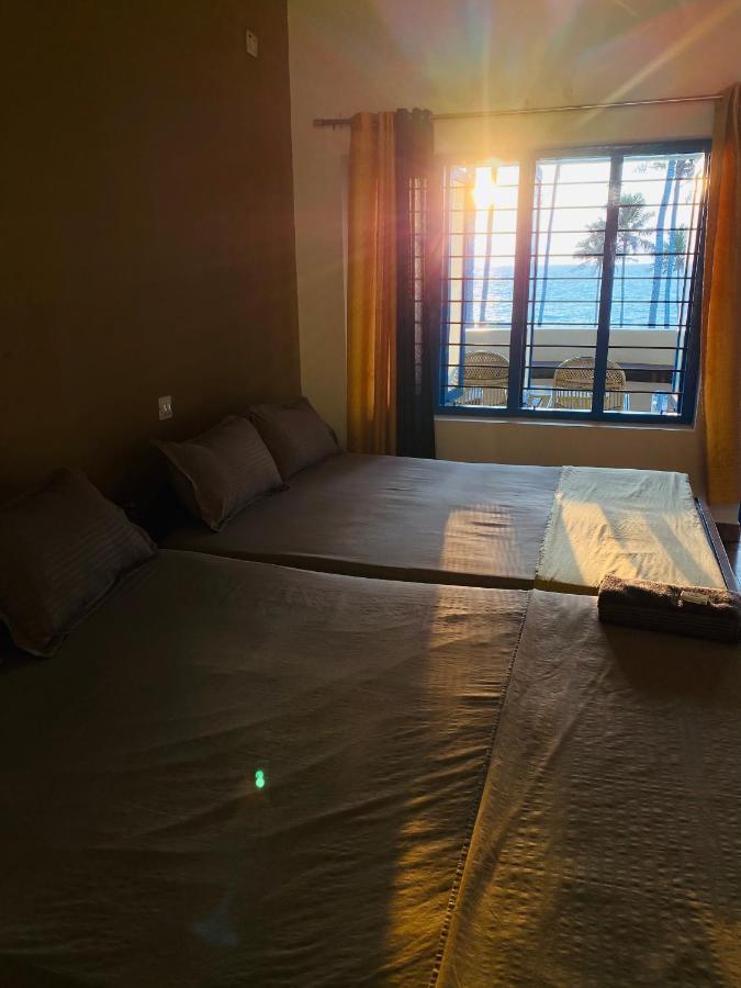Hellovarkala Beach Resort 外观 照片