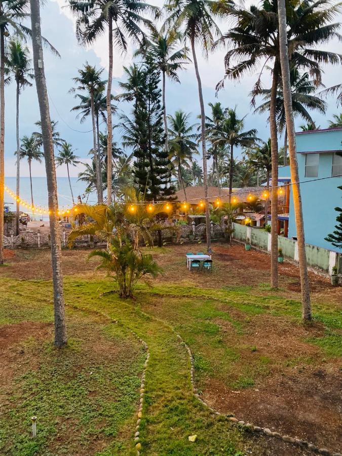 Hellovarkala Beach Resort 外观 照片