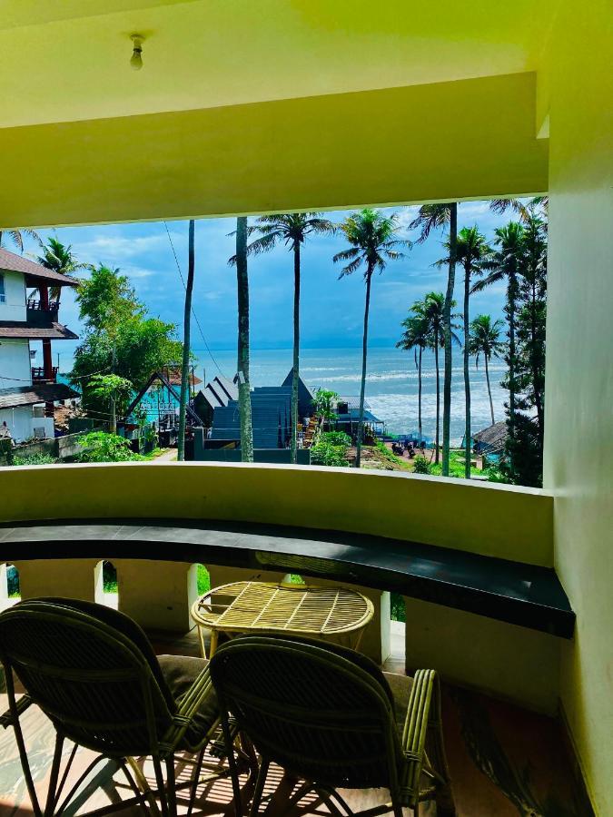 Hellovarkala Beach Resort 外观 照片