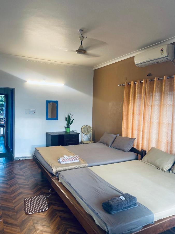 Hellovarkala Beach Resort 外观 照片