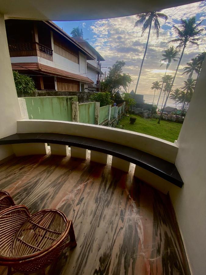 Hellovarkala Beach Resort 外观 照片