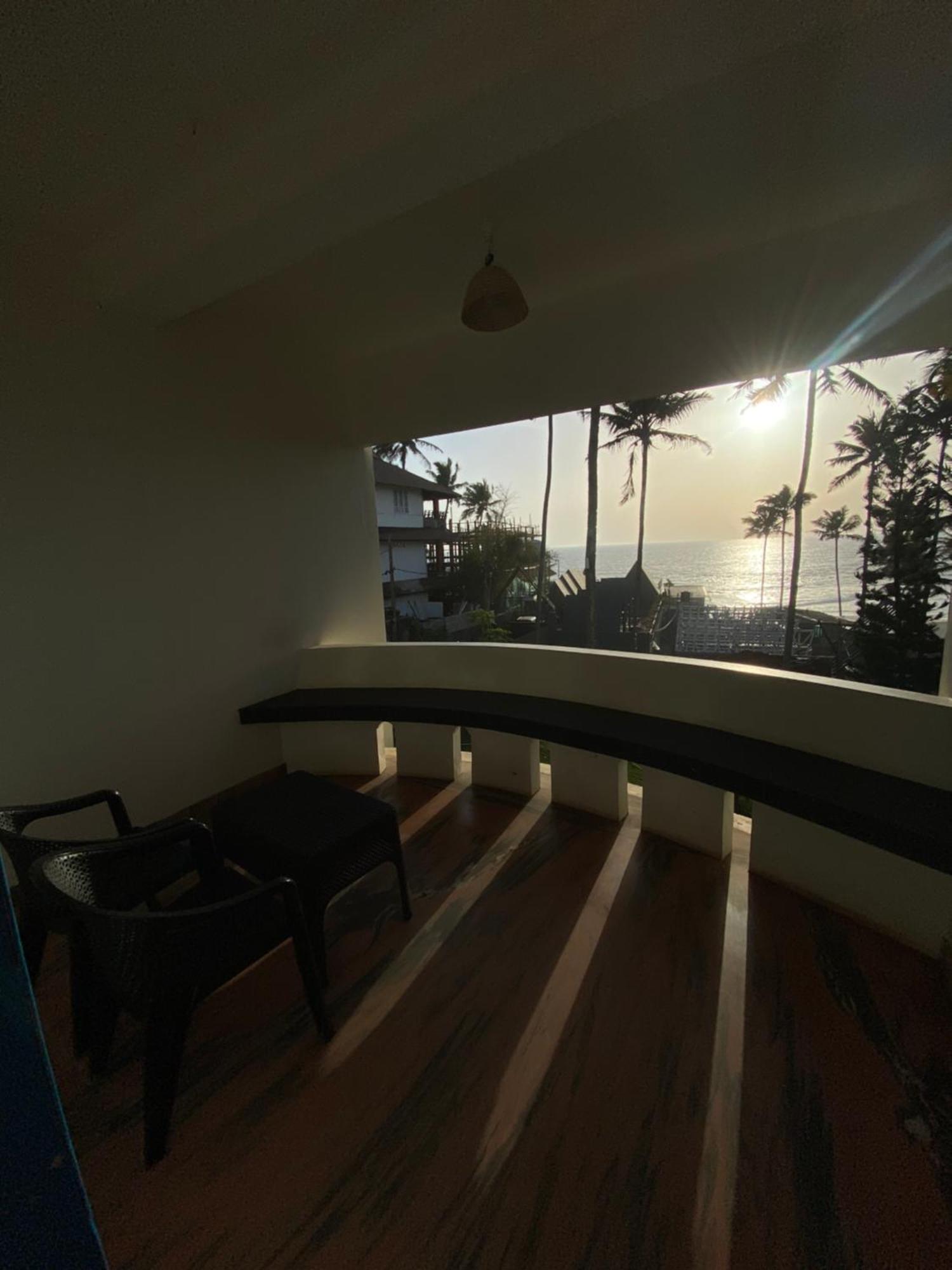 Hellovarkala Beach Resort 外观 照片